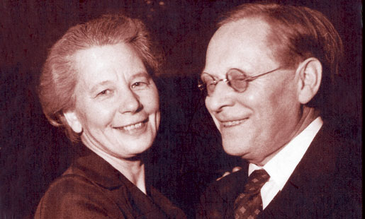 Karin Kock och Hugo lindberg, omslags- bild till boken Par i vetenskap och politik (red: Annika Berg, Christina Florin och Per Wisselgren)