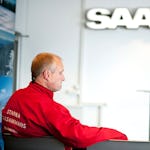 Håkan Skött, klubbordförande för IF Metall på Saab, är orolig men vill ännu tro att Victor Muller kan vända skutan.