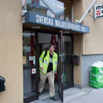 – Jag har långa dagar just nu. Jag går upp halv sju och kommer hem vid åtta. Men det är kul, säger Stefan Johansson.