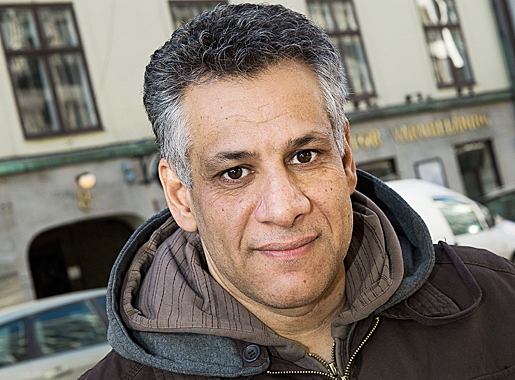 – Jag ska arbeta för att skapa lugn och harmoni på arbetsplatsen, säger Reza Forghani.