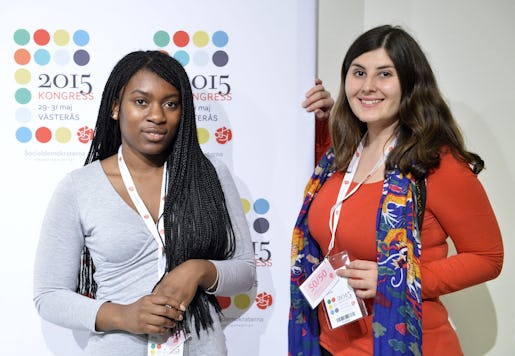Solange Bayibsa och Dinka Jasarevic kämpar för likadelad föräldraförsäkring. Foto: Henrik Motgomery