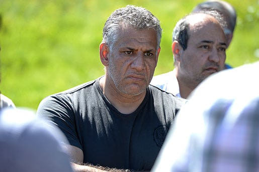 Reza Forghani som avskedades för påstådd illojalitet får starkt stöd från sina kamrater. Foto: Bertil Ericson