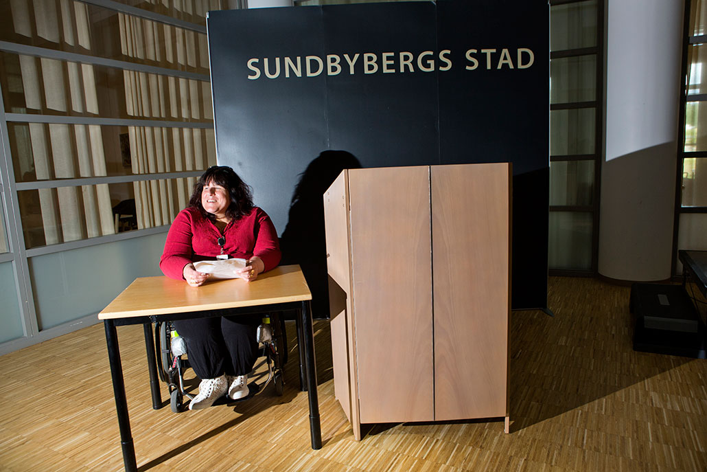 Veronica Kallander har en egen talarstol i fullmäktigesalen. Foto: Linus Meyer