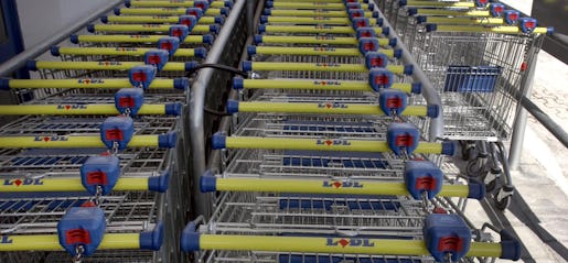 B≈LSTA 20030522 Den tyska lÂgpriskedjan Lidl ˆppnar snart i BÂlsta. Foto Malin Hoelstad / Svd / SCANPIX code 30212