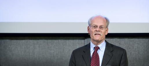 Riksbankschef Stefan Ingves bör tänka mer på hushållens sparande, tycker Hubert Fromlet. Foto: Marcus Ericsson