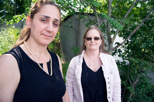 Nasa Nimat Kazkoz och Anna Ellström från Allianceplus Fastighetsklubb i Stockholm har haft ett turbulent år med många förhandlingar.