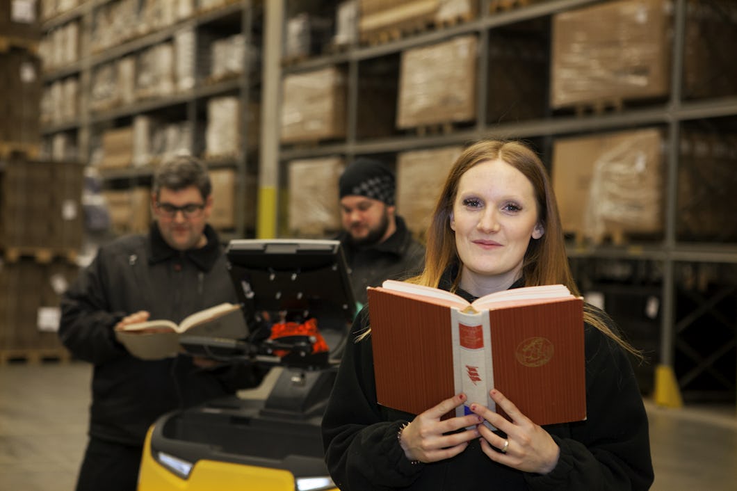 Läslust och nostalgi när Retlog bygger bibbla – Arbetet