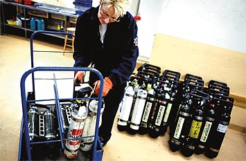 Brandmannatekniker Britt-Marie Ekström