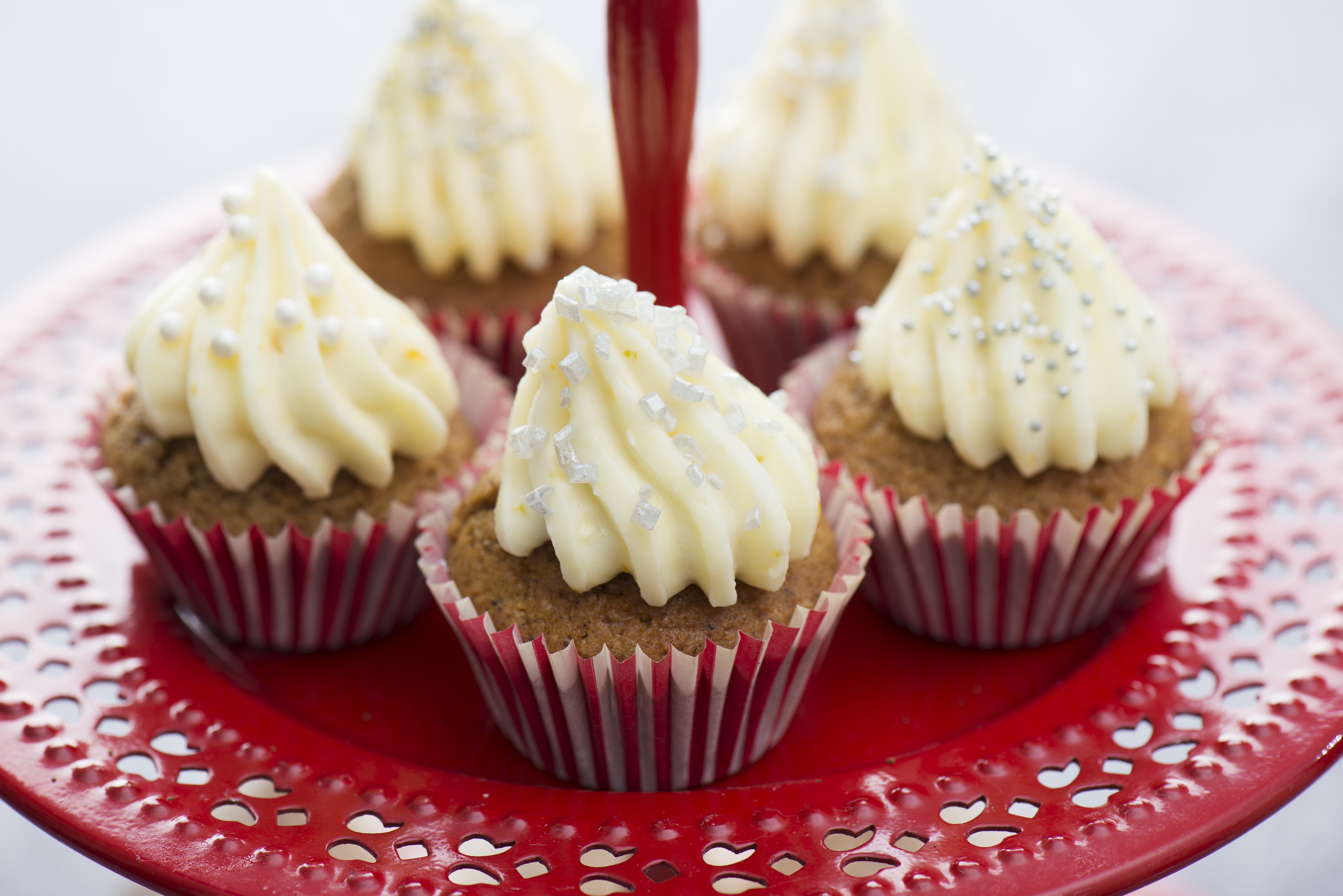Pepparkaksmuffins med apelsinfrosting.