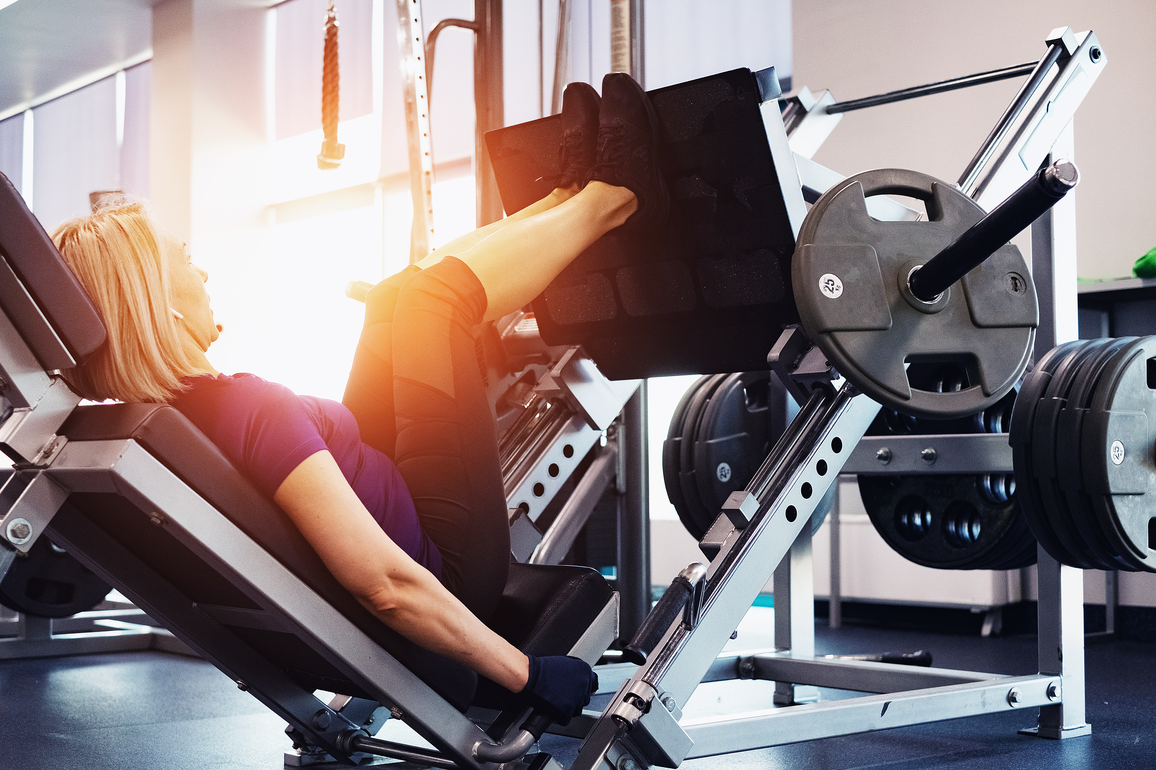 Tuff styrketräning kan hjälpa mot klimakteriebesvär.