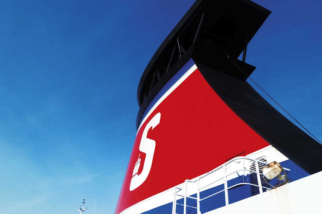 Skorsten på en Stena Line-färja.