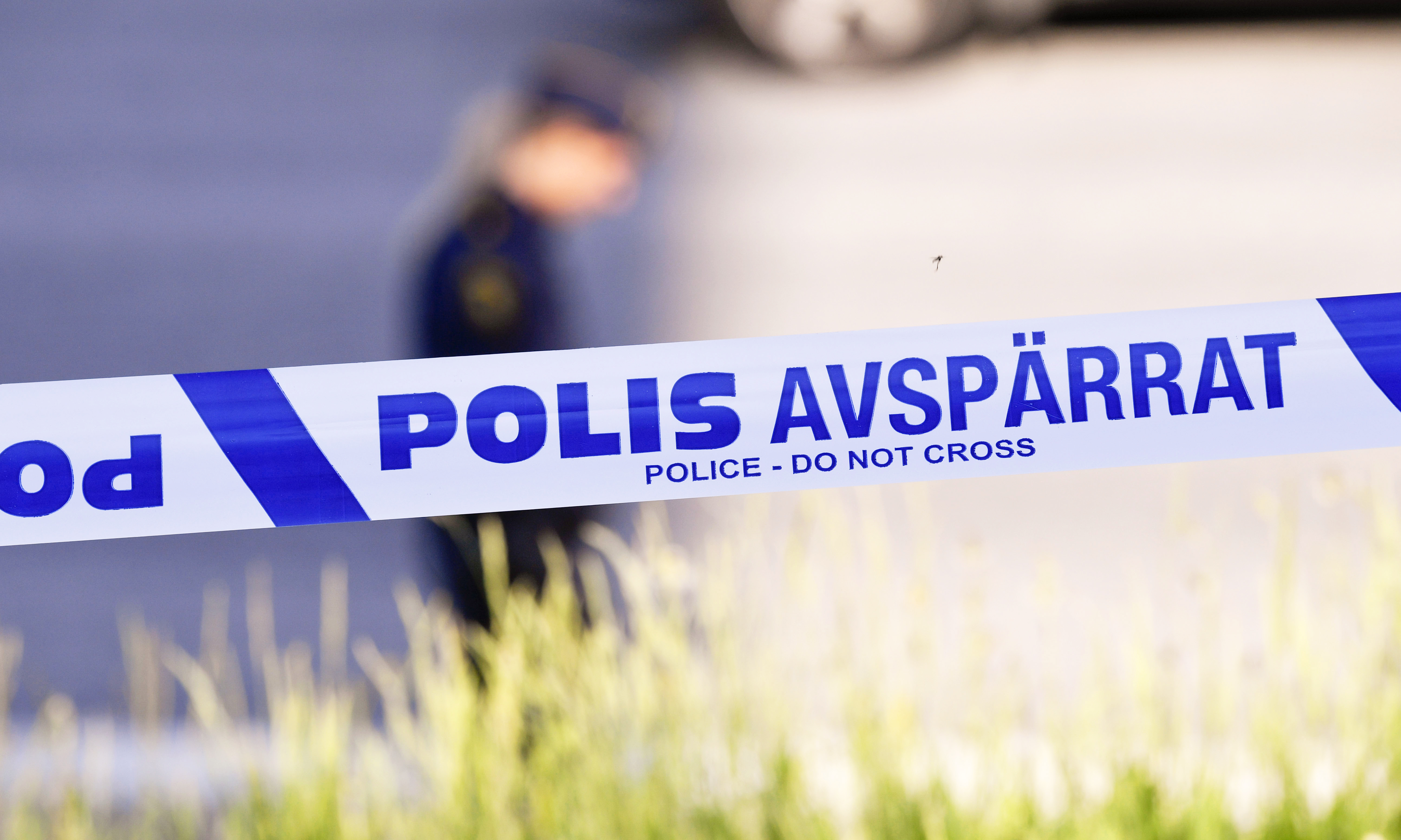 Polis vid avspärrning vid arbetsplatsolycka