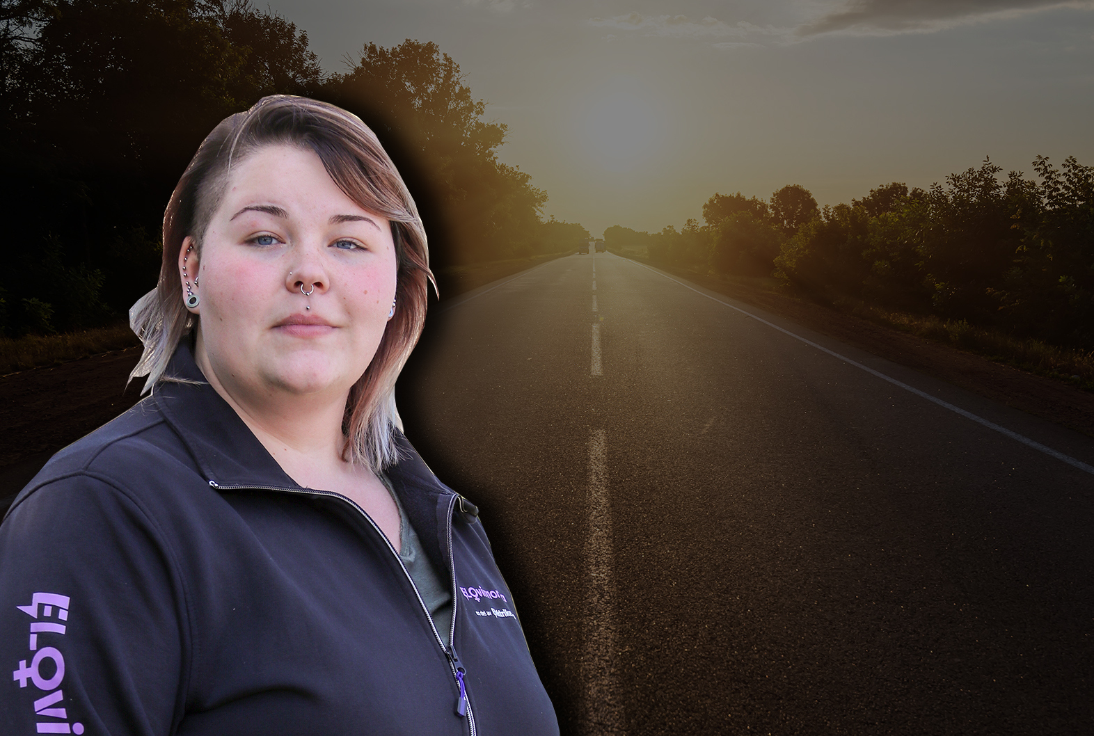 En väg som sträcker sig bortåt i soluppgången, med ett foto av Josefine Larsson monterat över