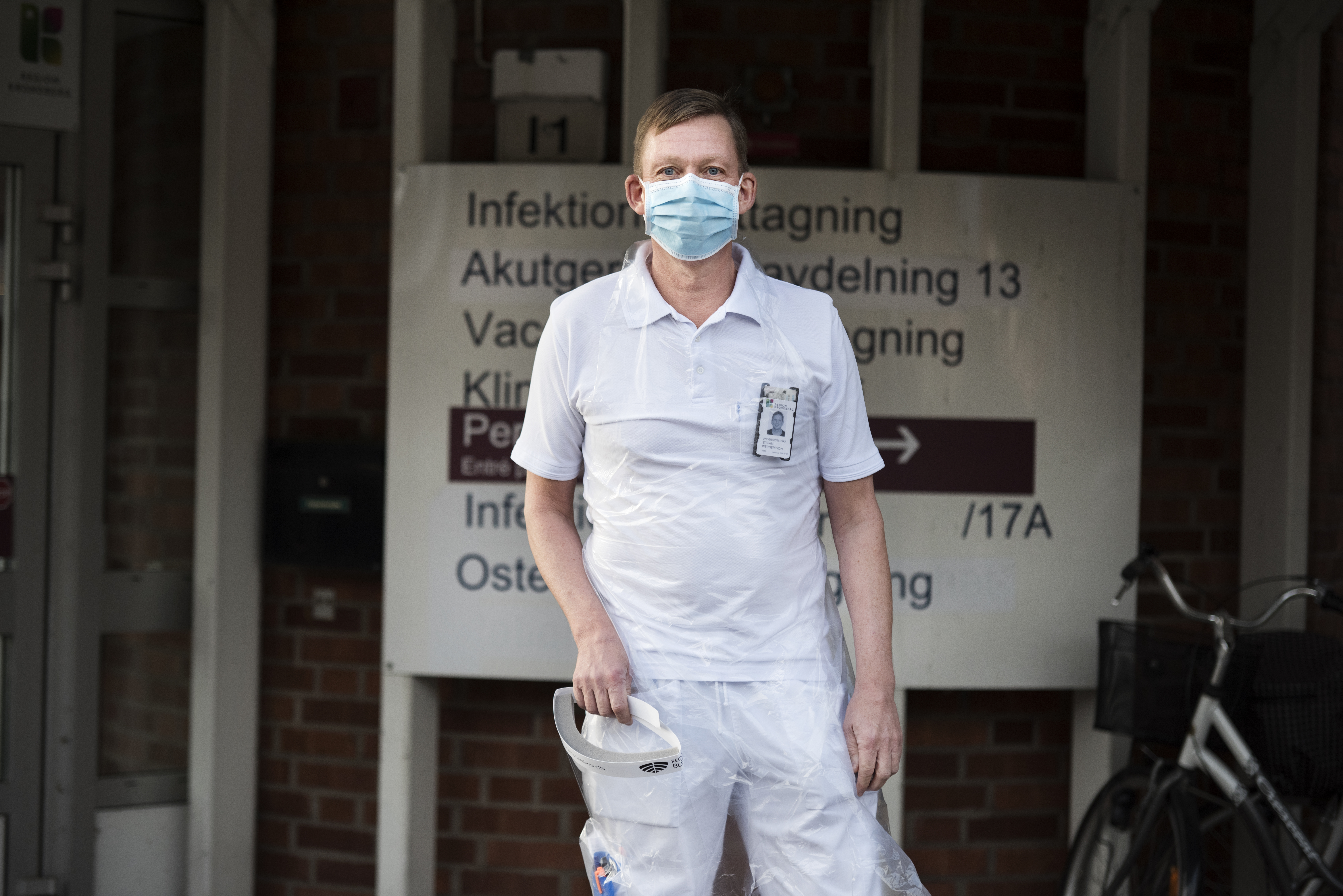 Stefan Wernersson, undersköterska.