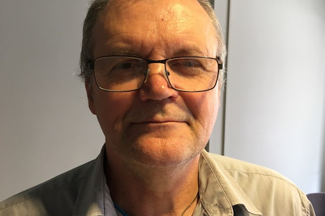 Porträttbild på Semsudin Huseinovic.