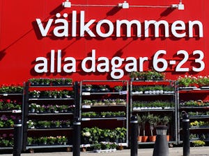 Men uni xotinimning anusiga kiritdim. Ostin-ustun porno