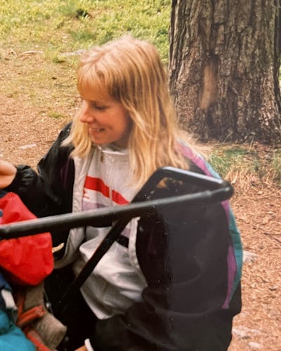 Jessica Eriksson med Nadja i vagnen 1992.