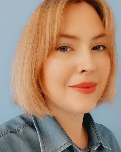 Emma Gudmundsson, butiksanställd