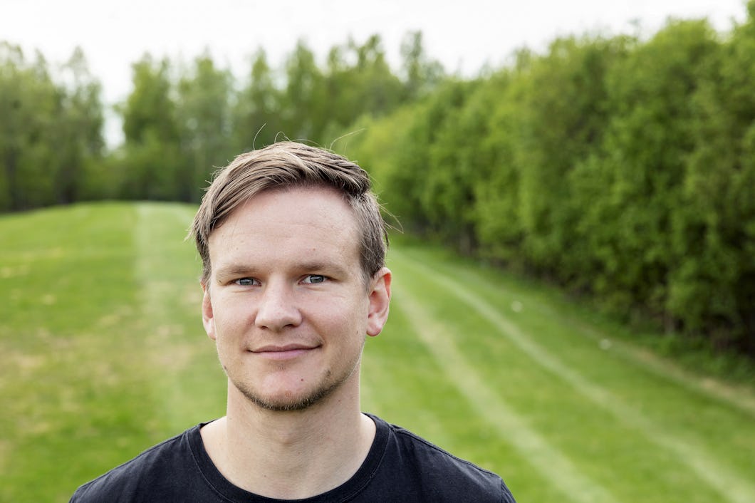 Andras Liakka, personlig assistent.