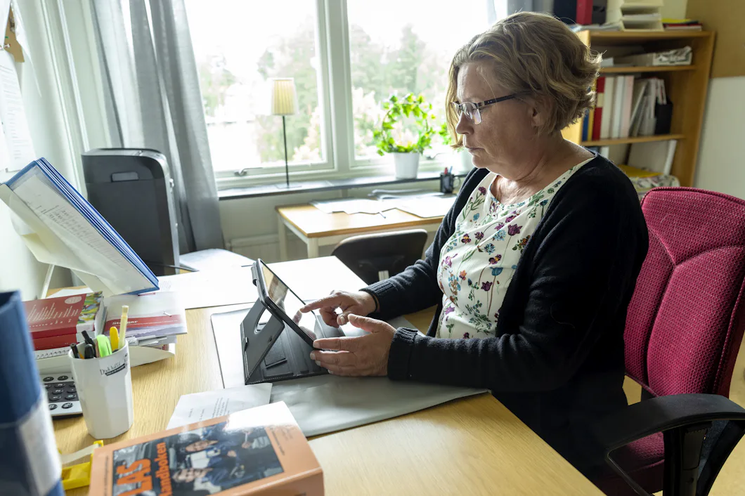 Städaren Lena vill göra skillnad i politiken: ”Viktigt att vi syns ...