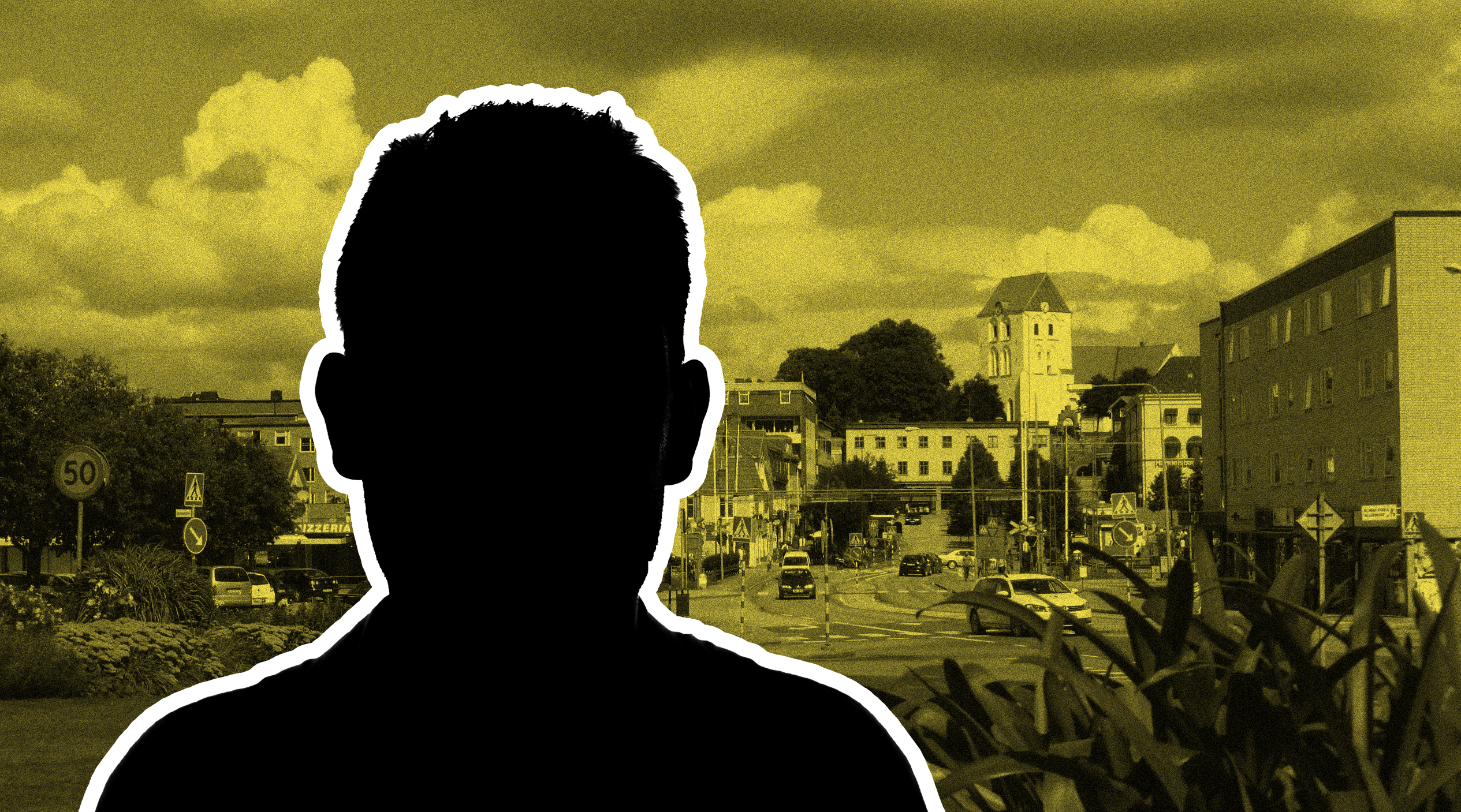 Chefen i Ronneby har anmälts för sexuella trakasserier och hot.