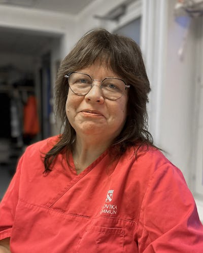 Marie Karlsson, undersköterska.