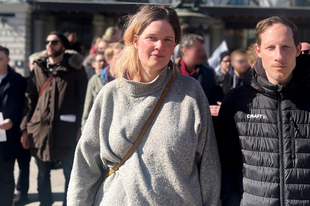 Moa Friman och Nils Westberg Ahlmark är lokförare på Stockholms pendeltåg.