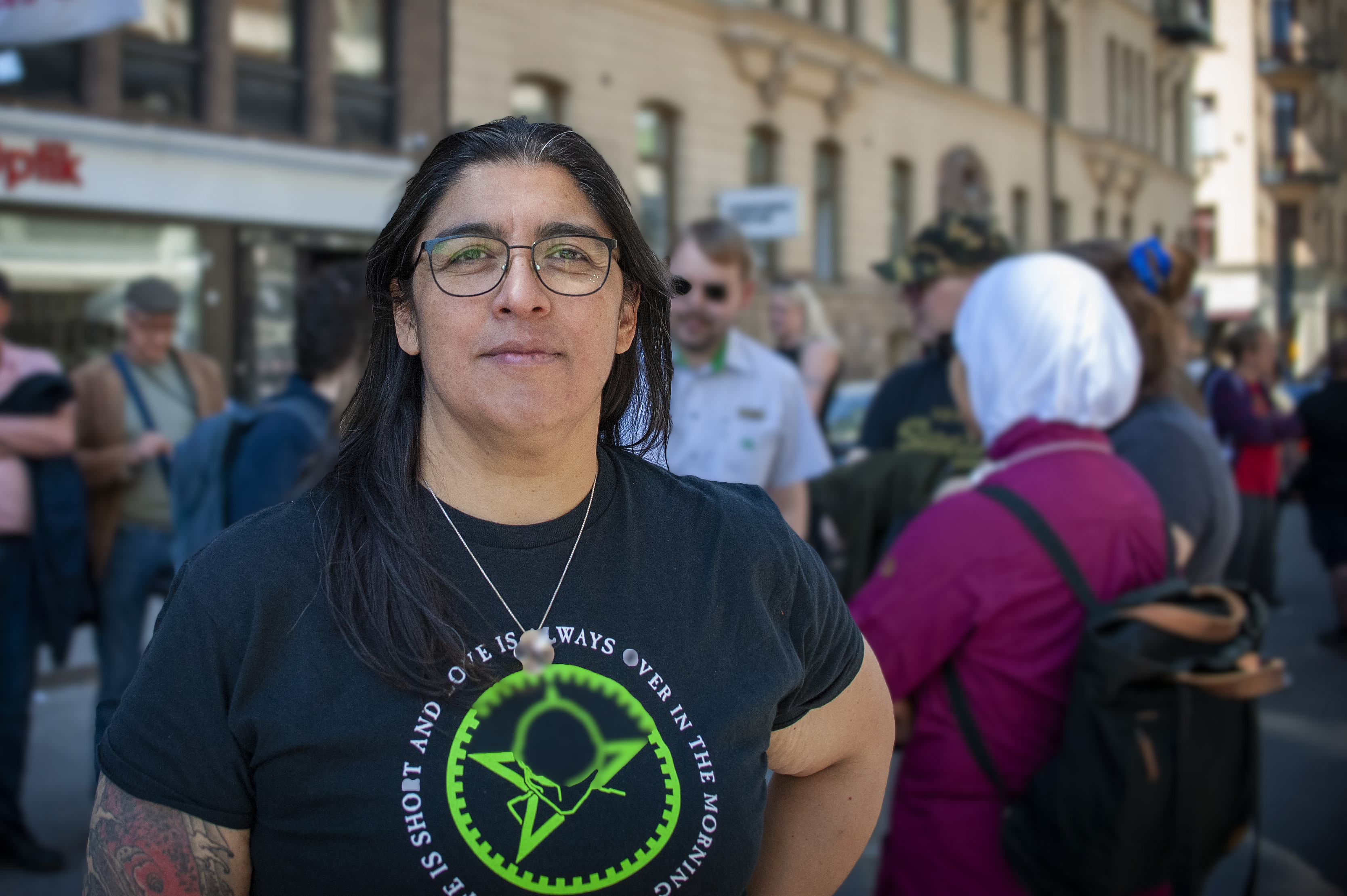 Tågvärden Marta jobbar på MTR och befarar att ensamarbetet kan sprida sig i tågtrafiken.