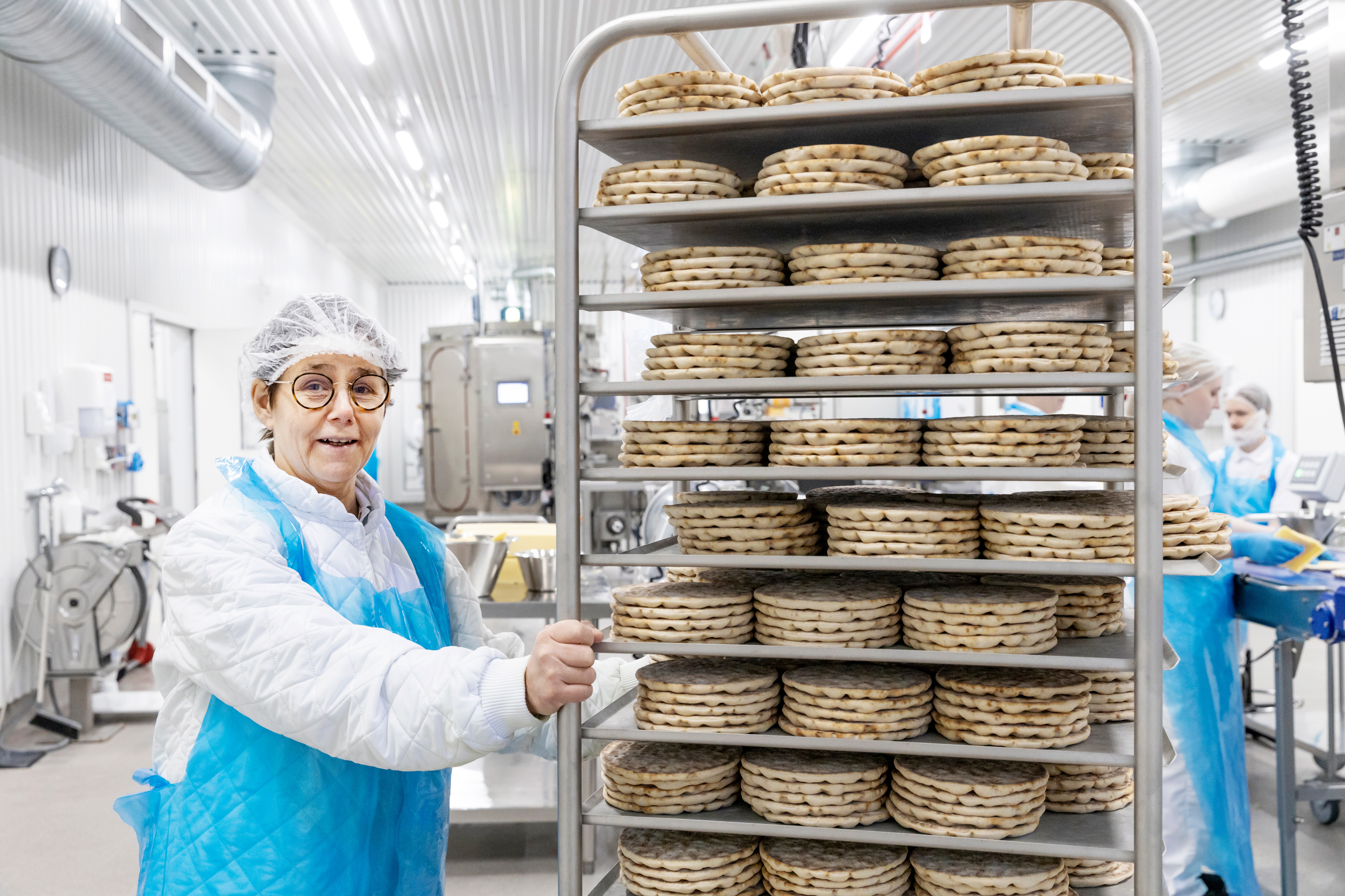 Maria Lindström har arbetat på Polarbröd i Älvsbyn sedan 1987.