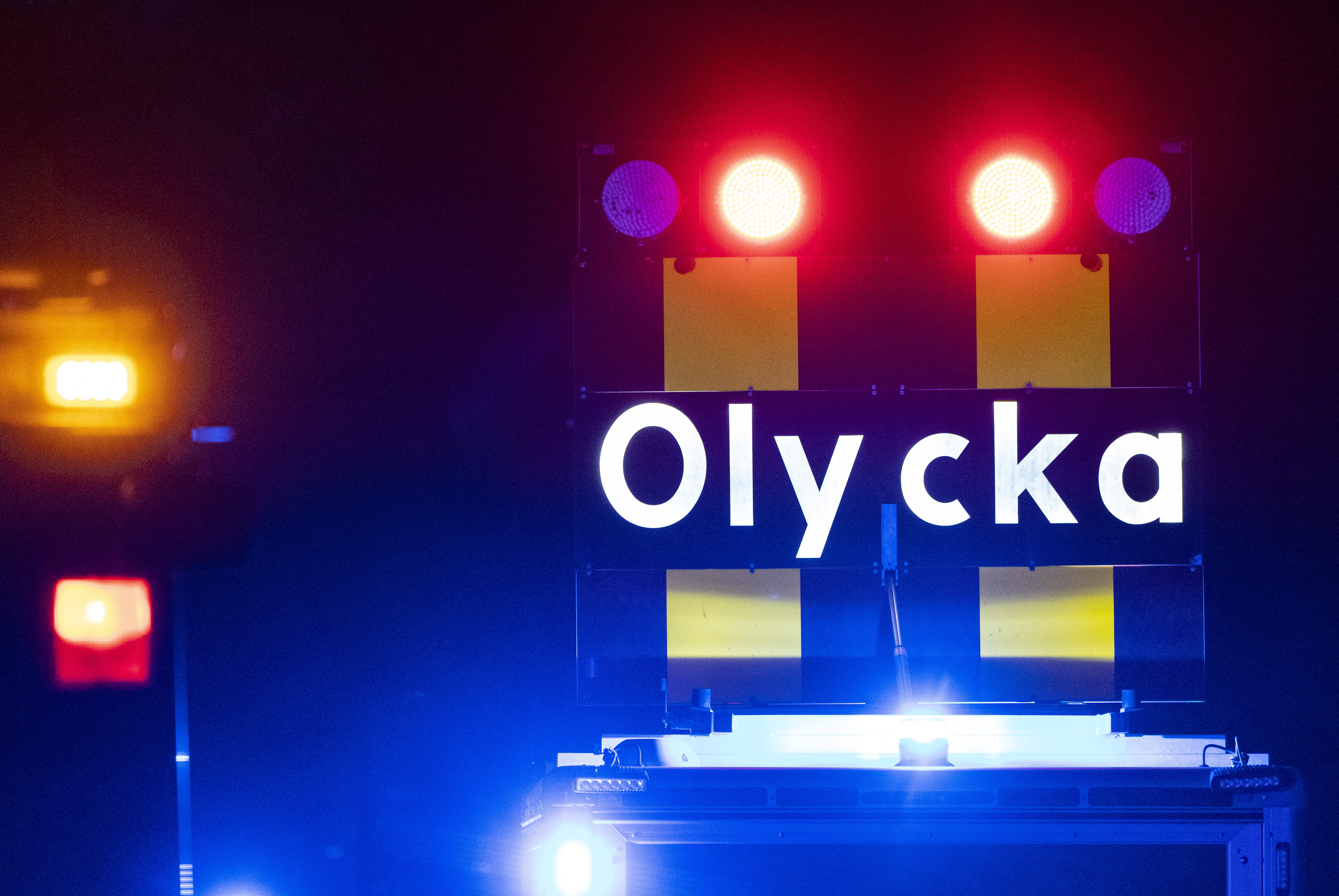 Bild på skylt där det står ”Olycka”.