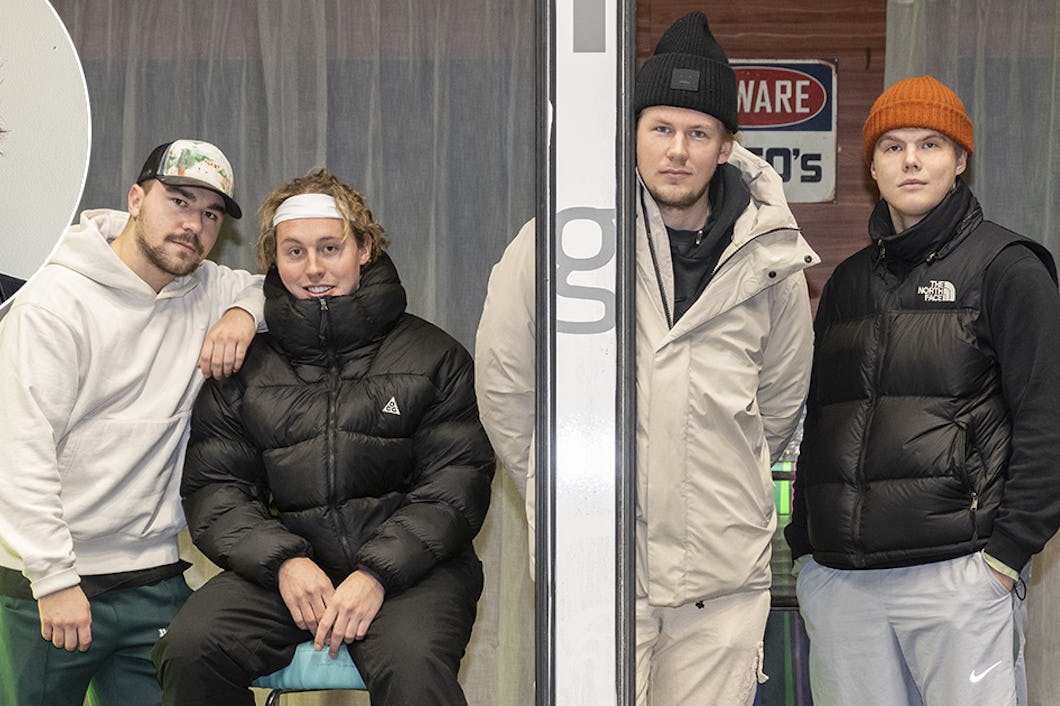 Fredrik Thorén bredvid Bolaget som står vid en lokal.