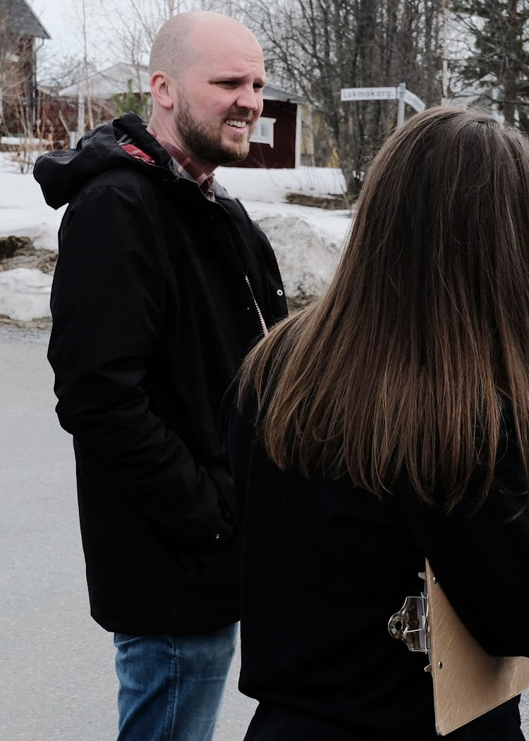 Jon Josefsson, räddningsledaren Carin och polisen Patrik Gellner