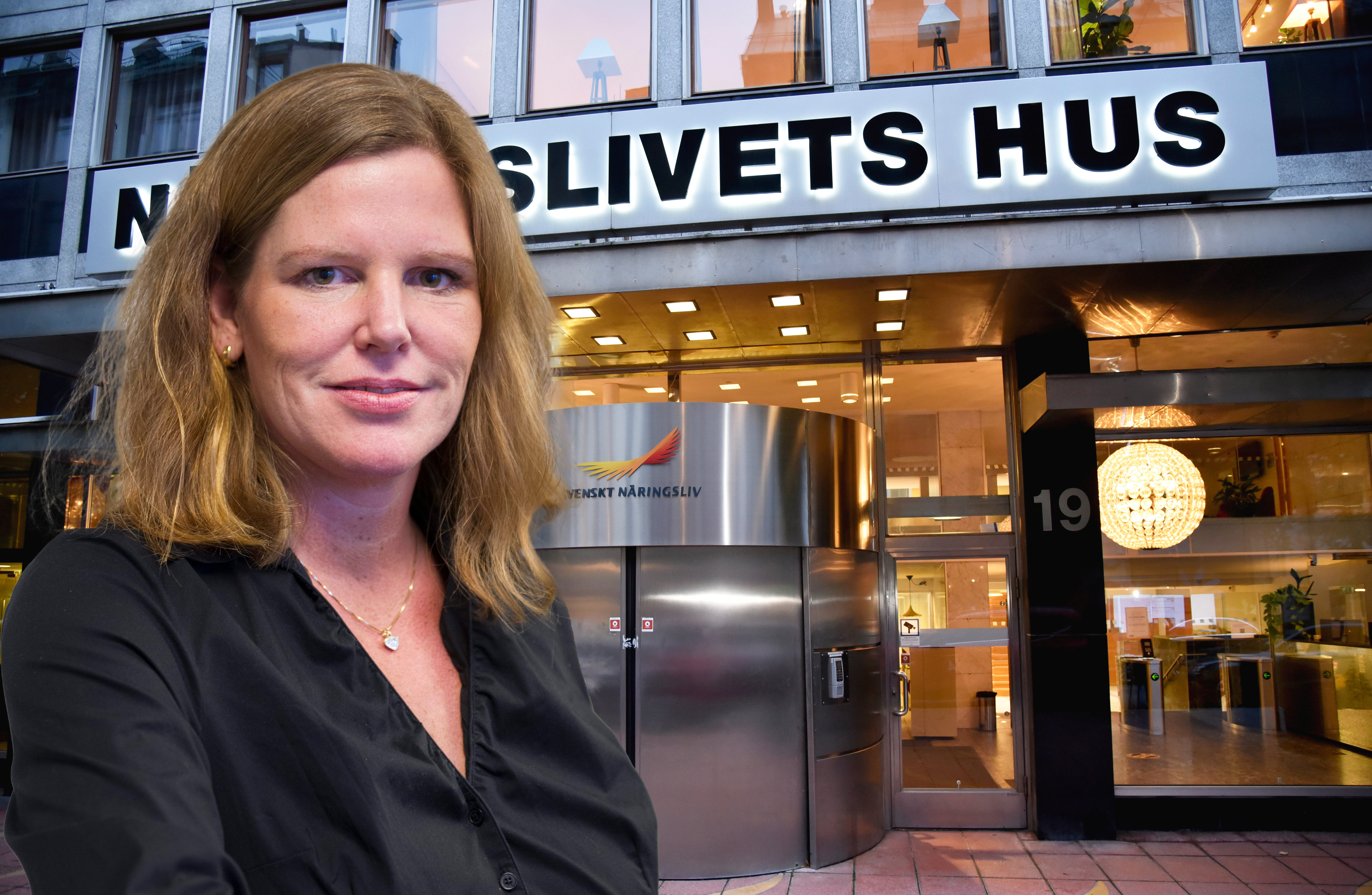 En kvinna i svart skjorta står framför en kontorsbyggnad med skylten "NÆRINGSLIVETS HUS".