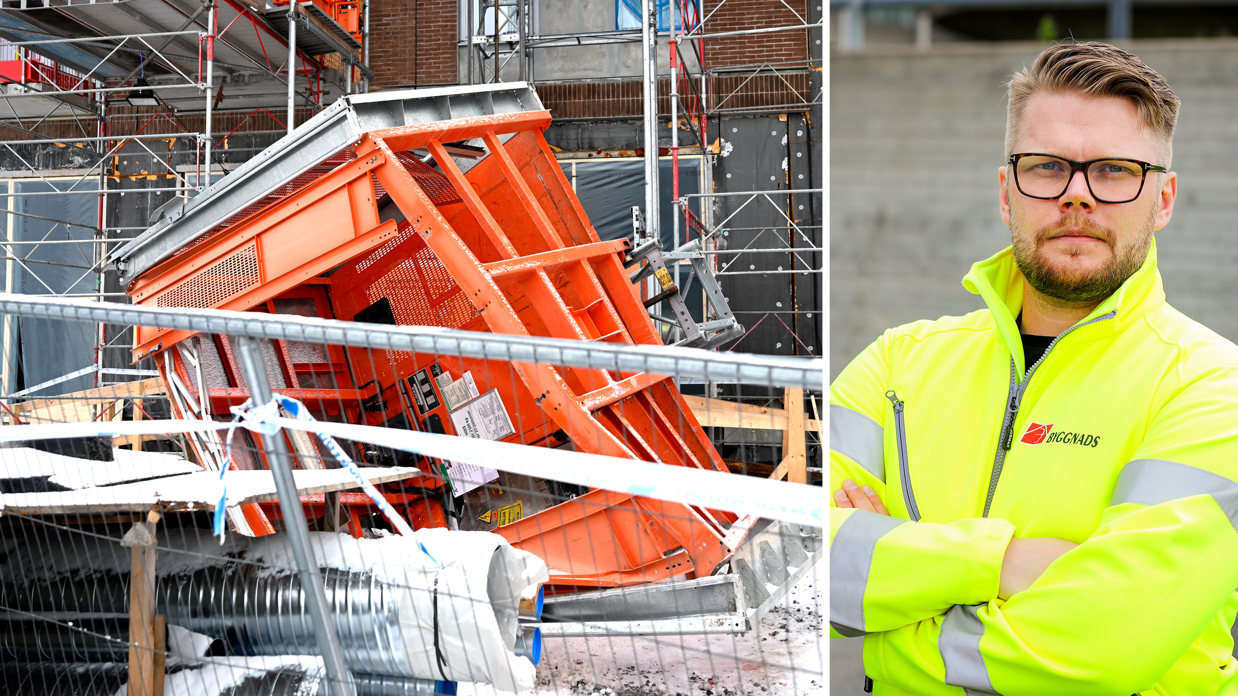 En vält orange bygglift på en byggarbetsplats, med en man i gul säkerhetsjacka som står med armarna i kors till höger.