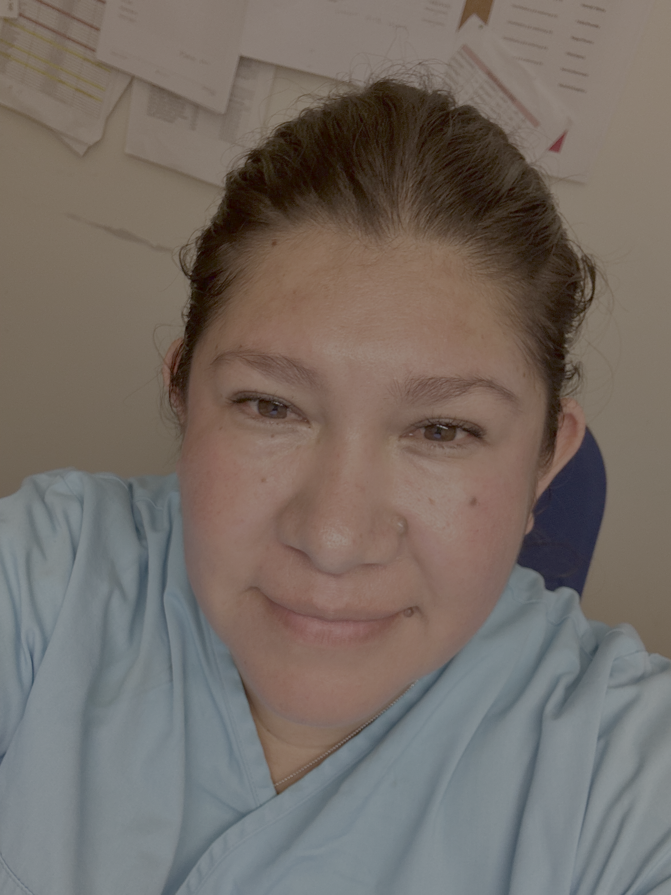 Paulina Arreola i arbetskläder