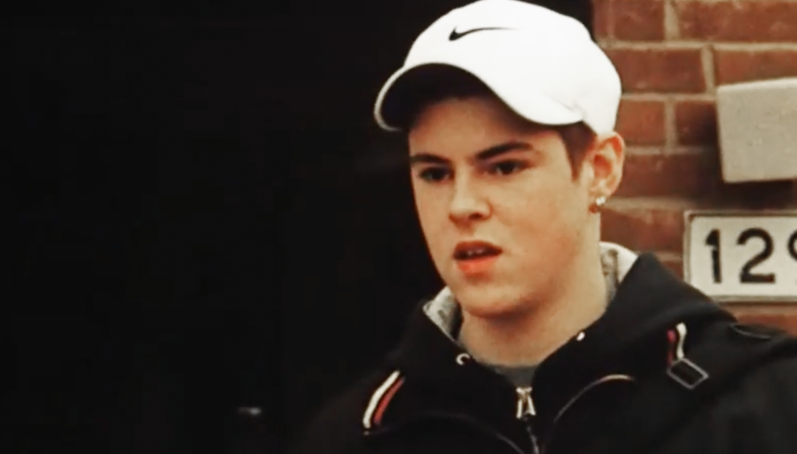 Mathias Rust som karaktären Johan Hult i filmen Fucking Åmål.