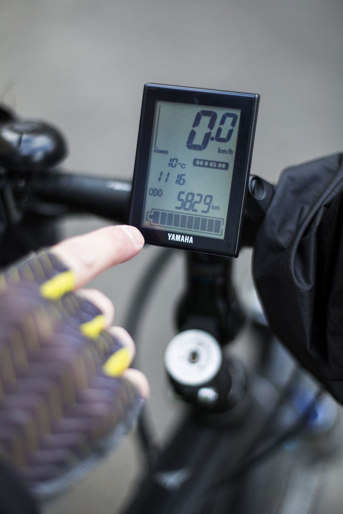 Det bästa är att ladda batteriet regelbundet och vårda det ömt.