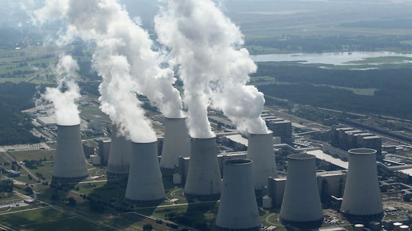 Kolkraftverk i Tyskland släpper ut rök.