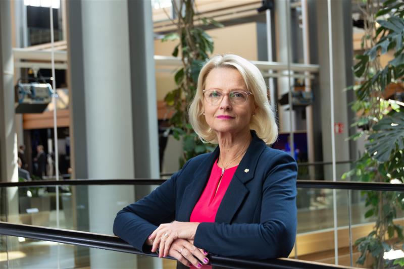 Porträtt Heléne Fritzon