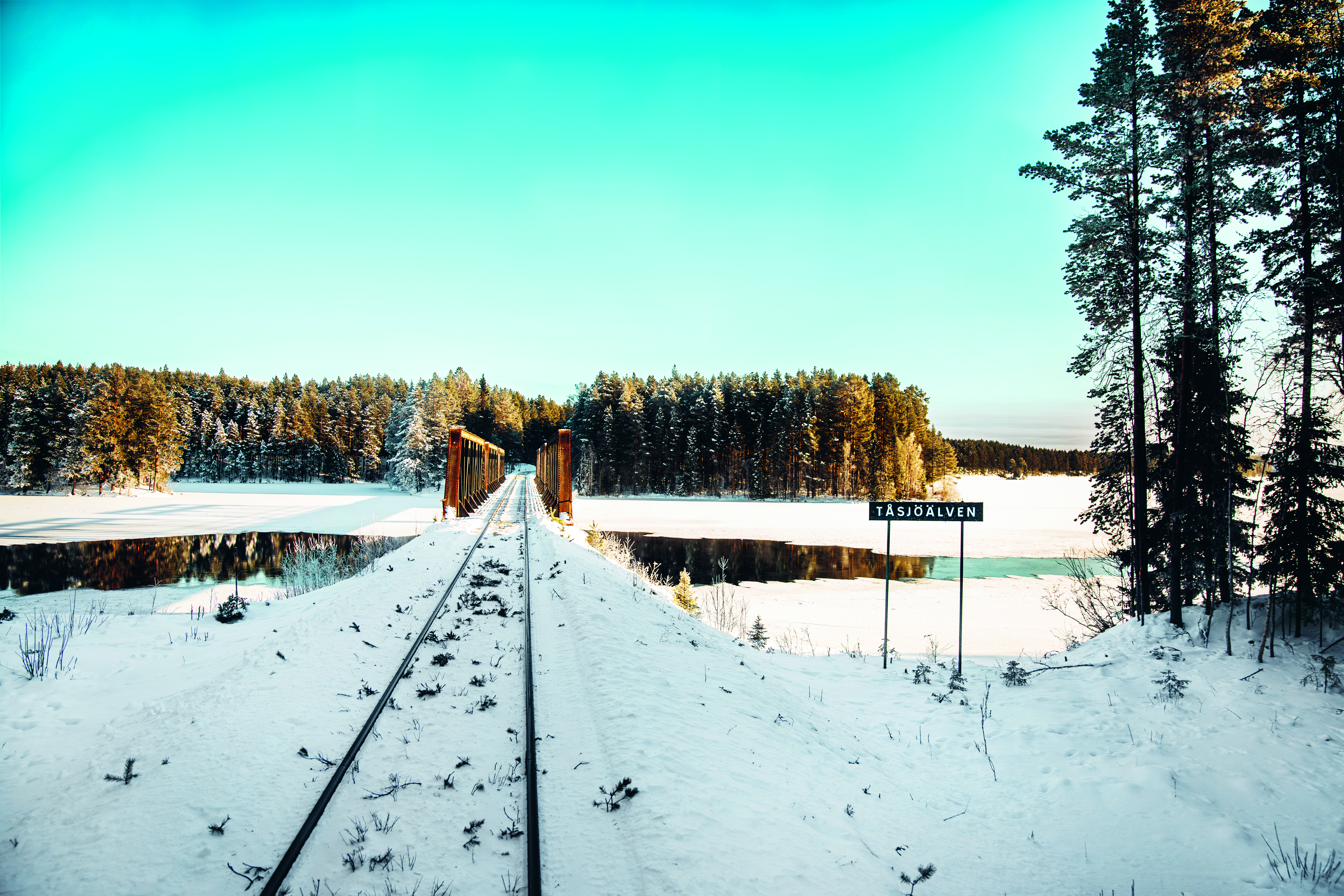 Järnvägsbro.