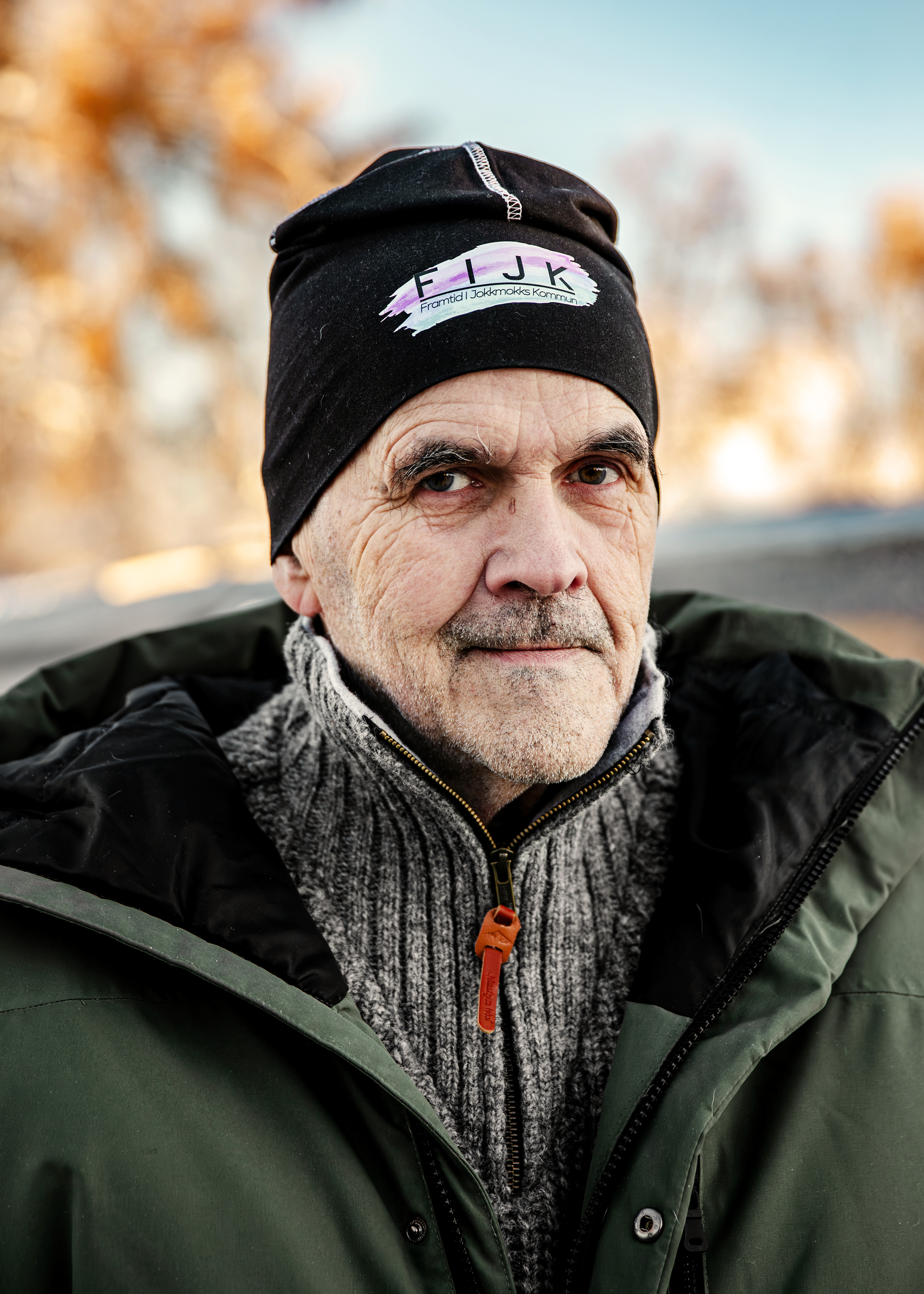 Man med mössa.