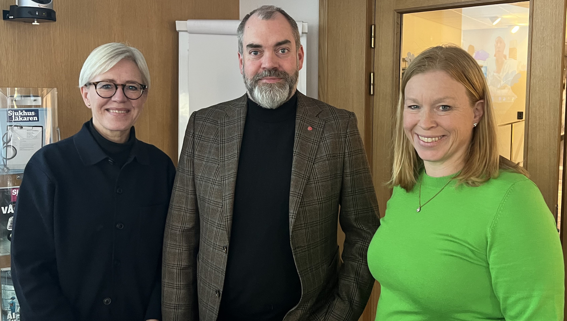 Sofia Wallström, Vd Lif och tidigare statlig utredare, Fredrik Lundh Sammeli (s), vice ordförande för Riksdagens socialutskott samt Elin Karlsson, Sjukhusläkarna.