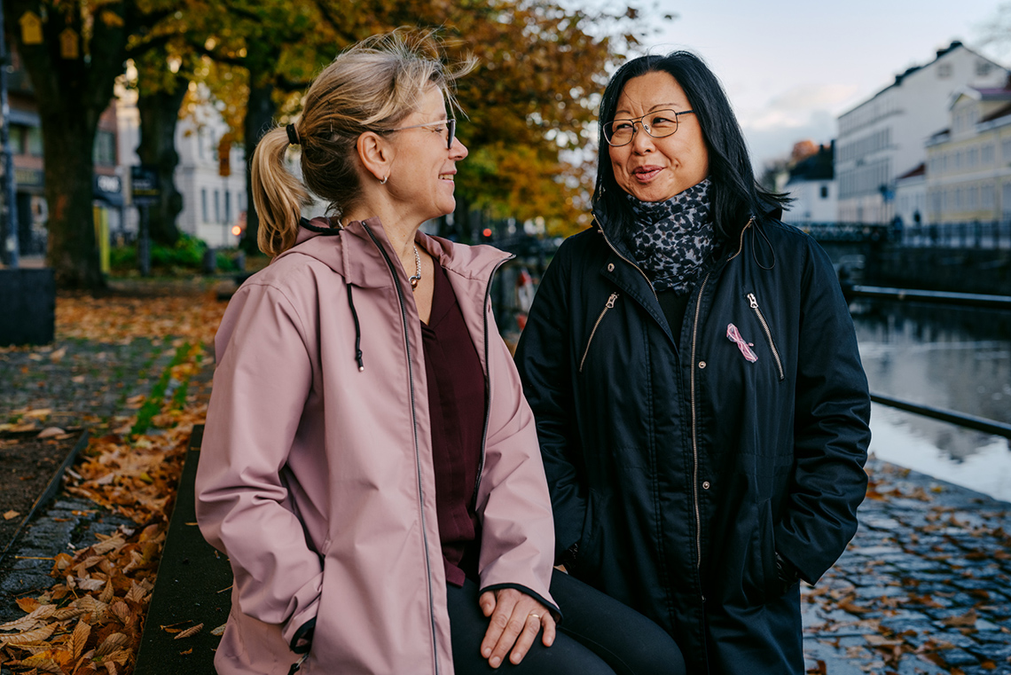 Bergljot Tvedtsen och My Eriksson på socialtjänsten i Uppsala. Foto: Viktor Gårdsäter.