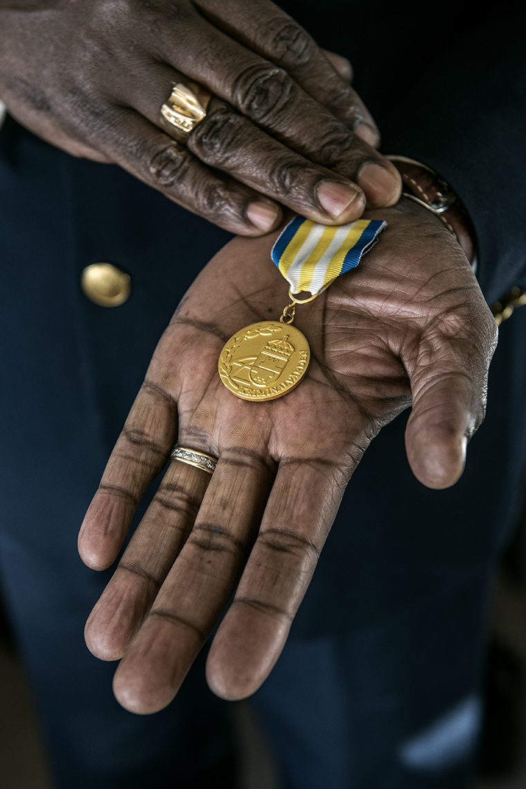 aques Mwepu med guldmedajl Foto Johan Bergmark