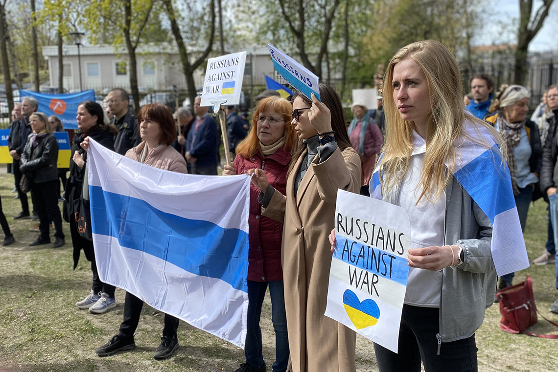 Russians against war