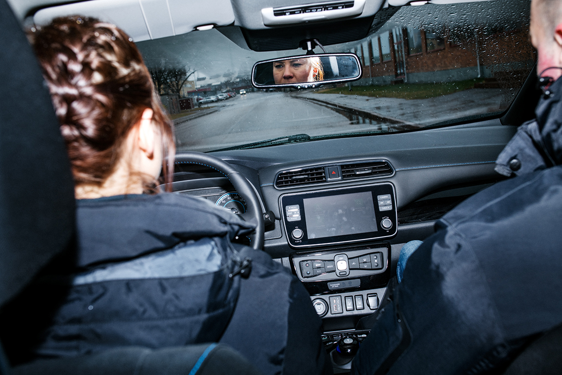 Satu Nyström och Anes Djusic rekryterades som en del i Eskilstunas satsning på förebyggande arbete. Foto