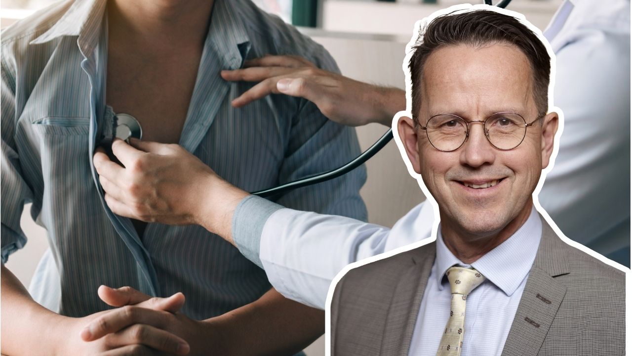 Porträttbild på Arbetsmiljöverkets generaldirektör Lars Lööw och en bakgrundsbild på en person som får en läkarundersökning.
