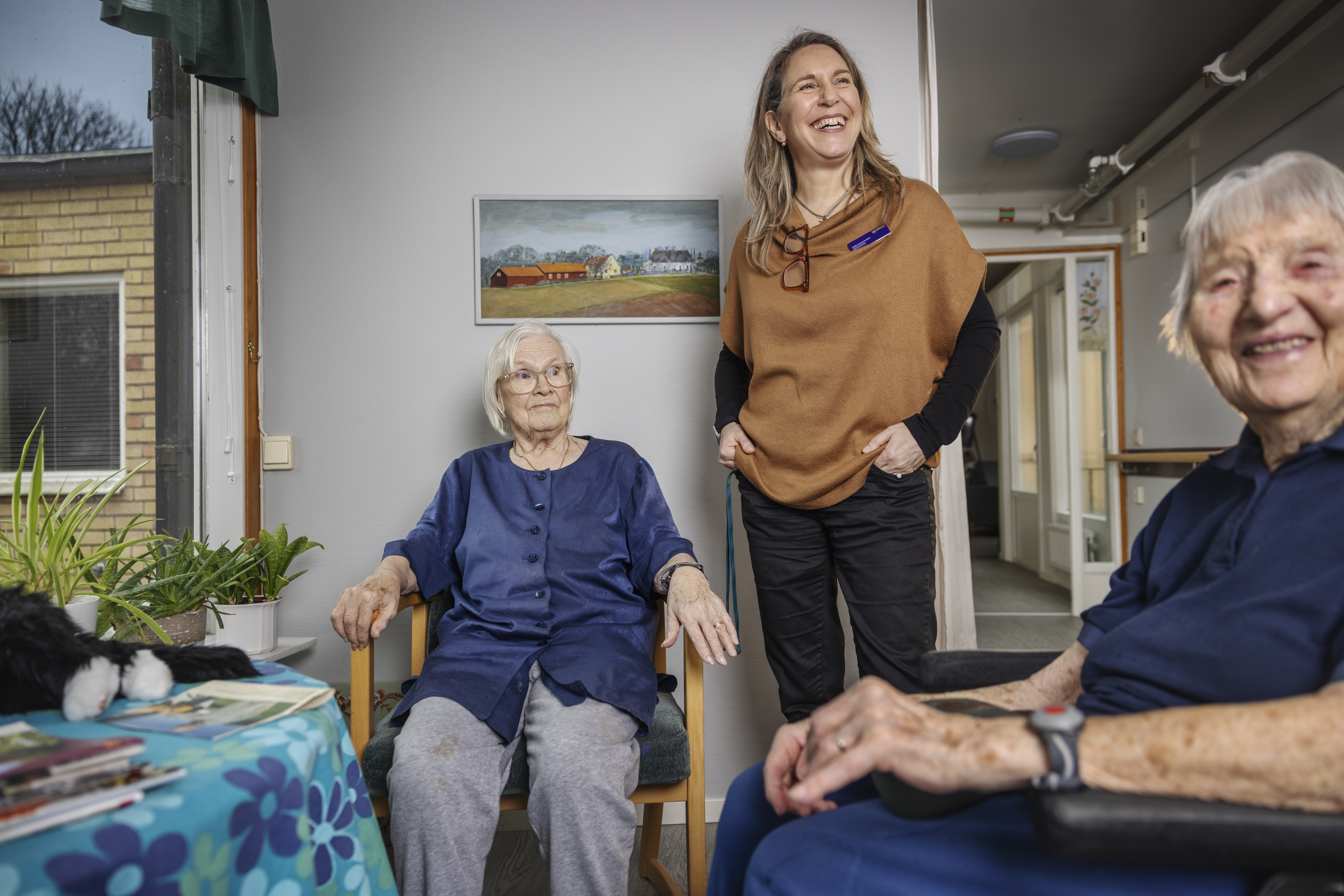 Sofia Iconomidou på äldreboendet Björklingegården