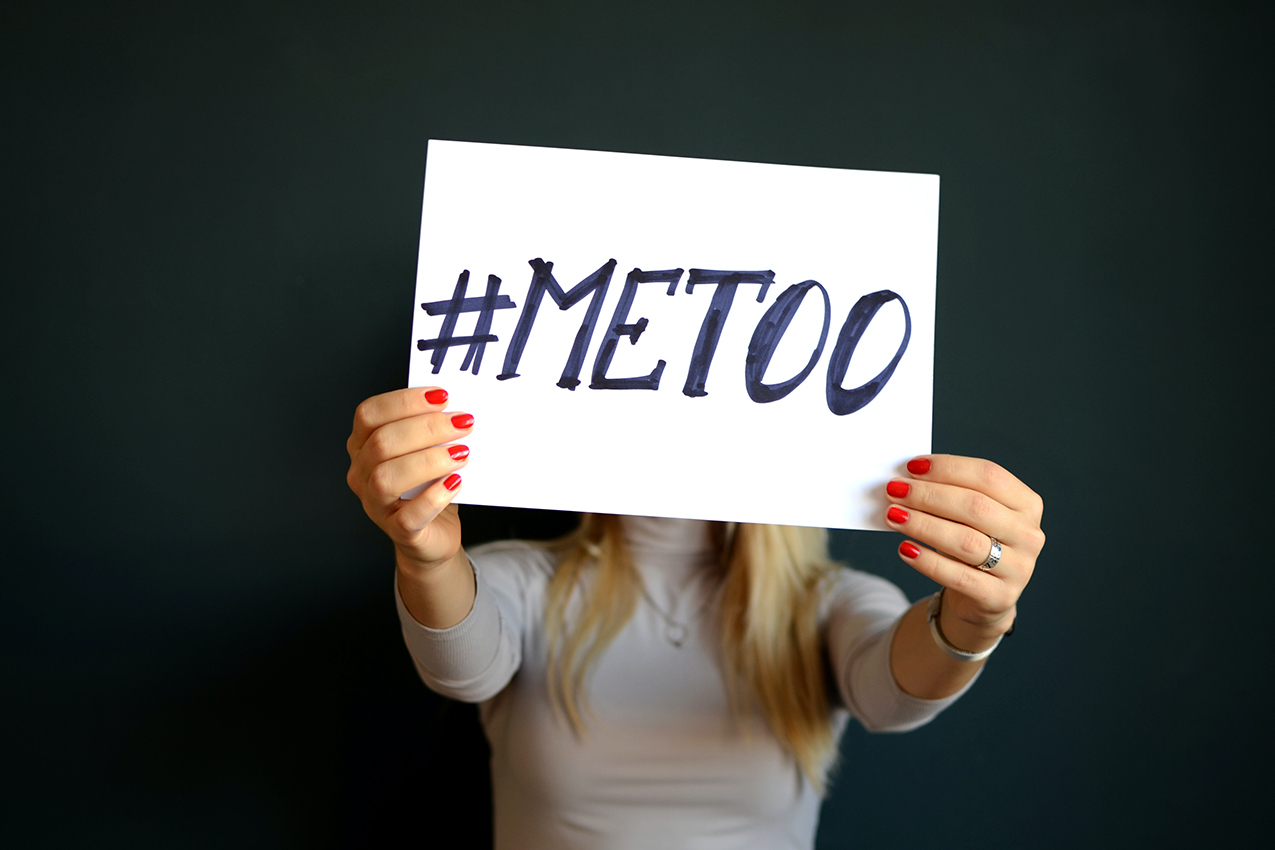 #Metoo. Foto Mihai Surdu Unsplash