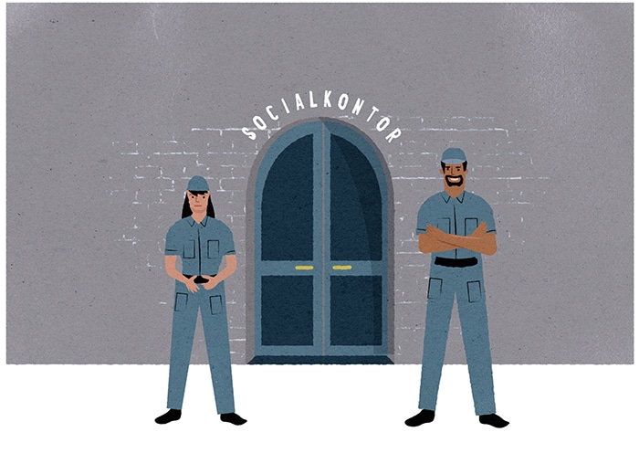 Illustration som visar två väktare ståendes framför en grå fasad med en port där det står "Socialkontor" skrivet ovanför i vita bokstäver.